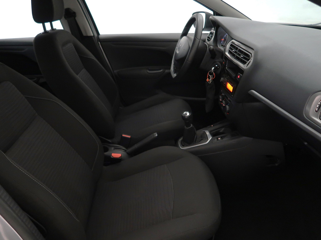 Peugeot 301