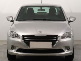 Peugeot 301 - 2015