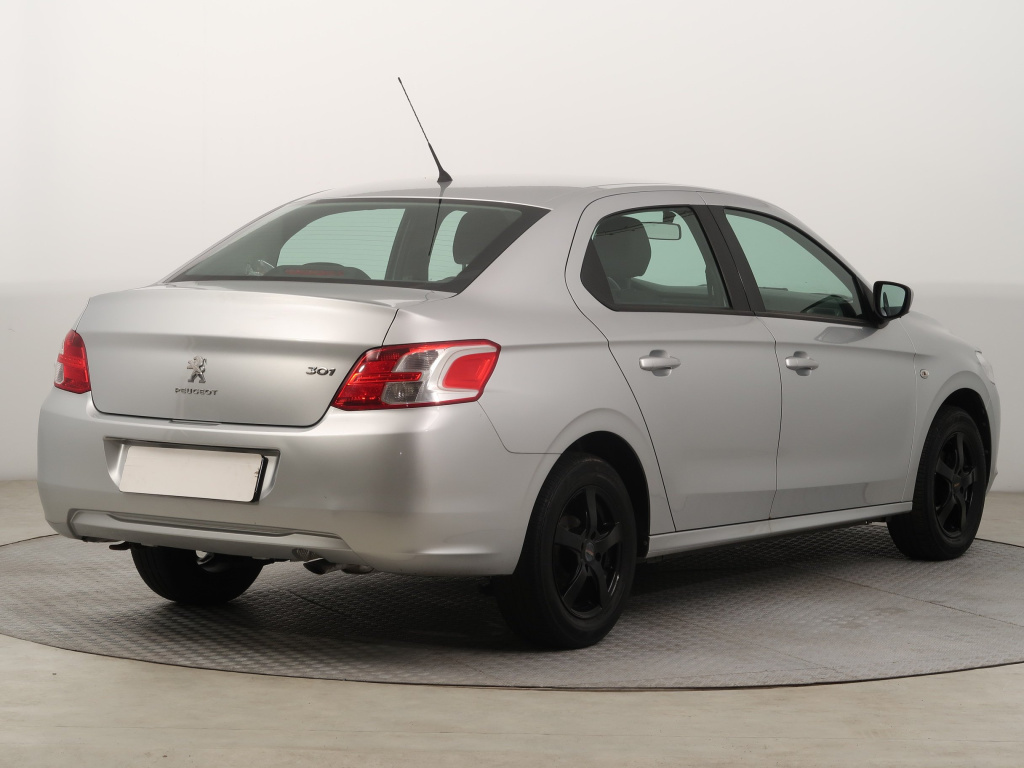 Peugeot 301
