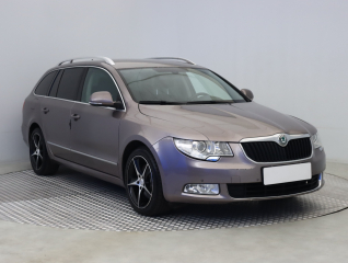 Škoda Superb, 2012