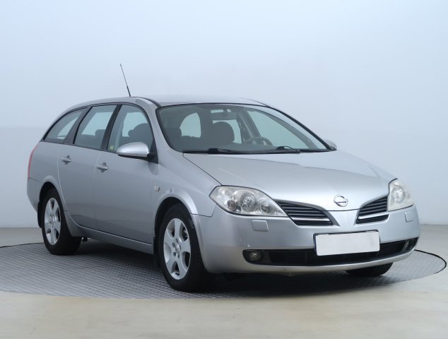 Nissan Primera 2003