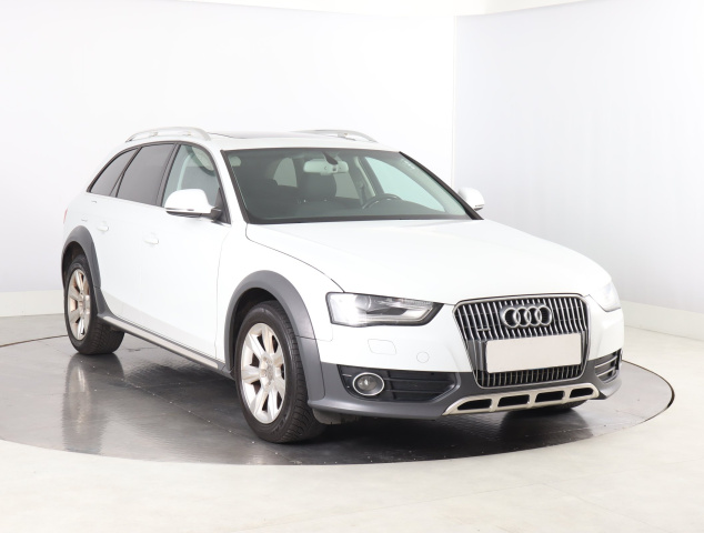 Audi A4 Allroad 2013