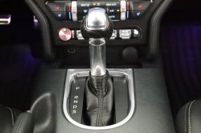 Ford Mustang - 2022