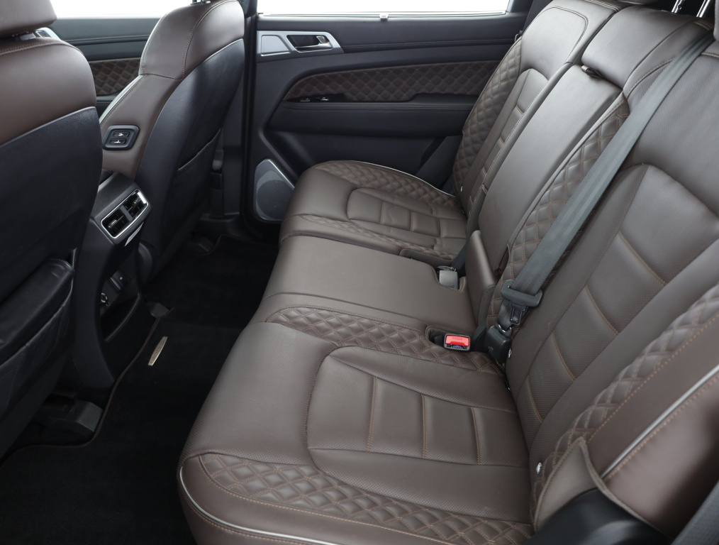 Ssang Yong Rexton