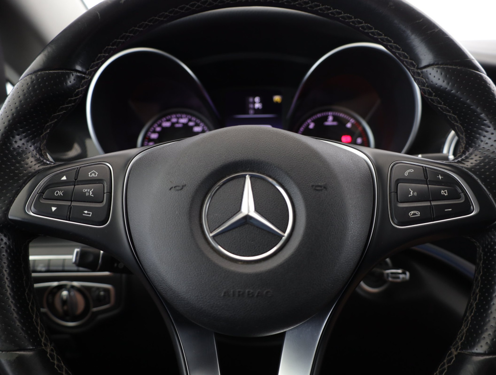 Mercedes-Benz V