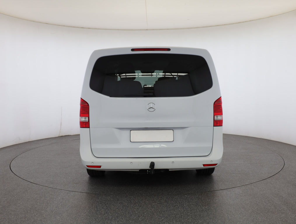 Mercedes-Benz V