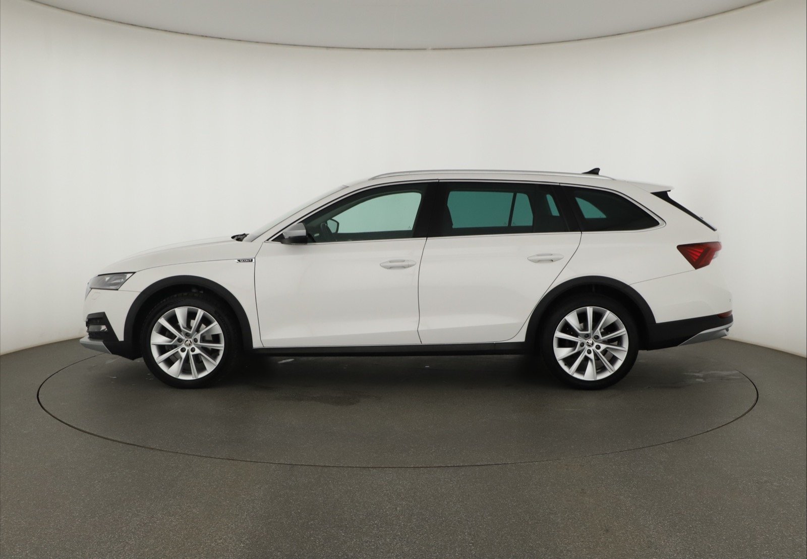 Škoda Octavia Scout - 2022