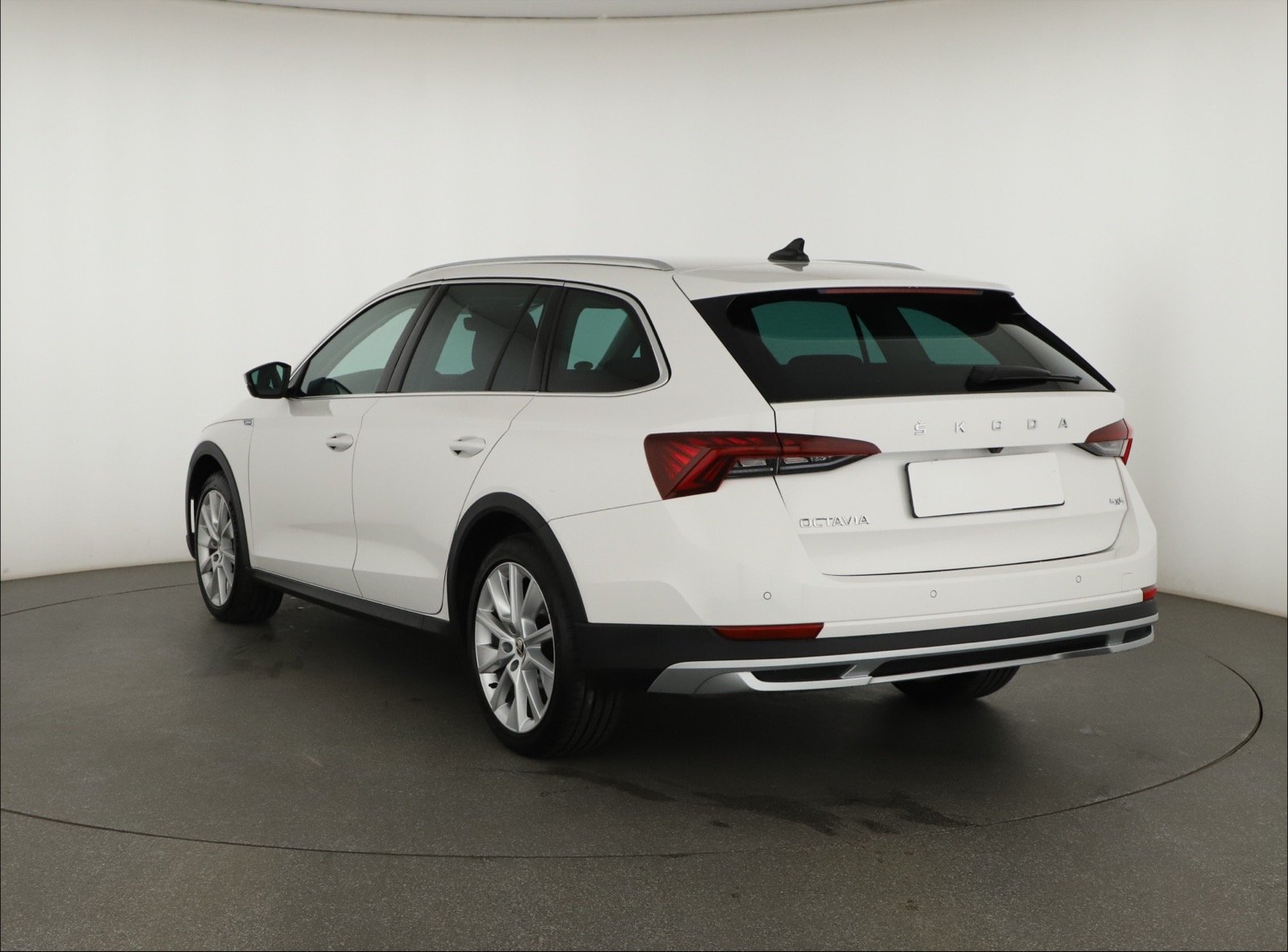 Škoda Octavia Scout - 2022