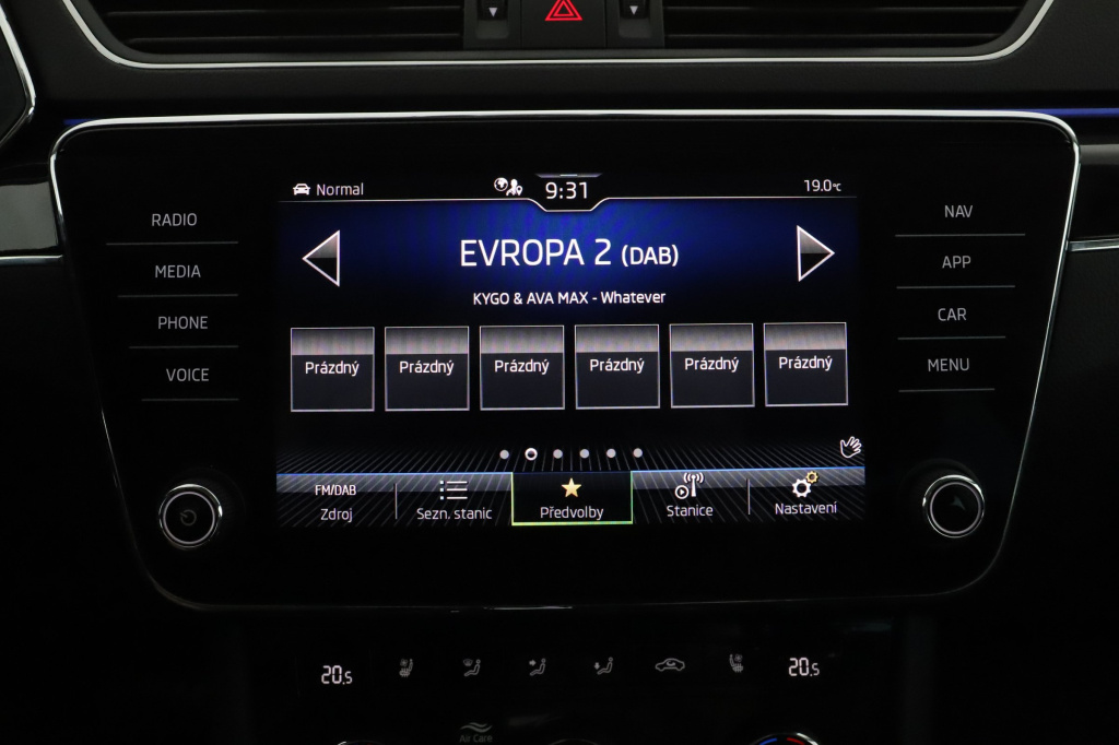 Škoda Superb