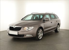 Skoda Superb - 2012