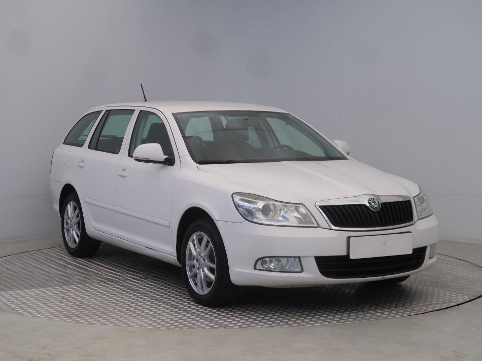 Skoda Octavia - 2011