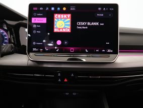 Volkswagen Golf - 2024