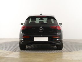 Volkswagen Golf - 2024