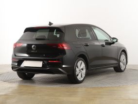 Volkswagen Golf - 2024
