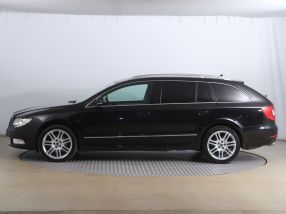 Skoda Superb - 2011