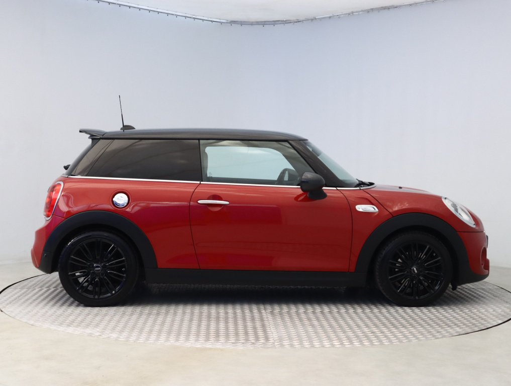 MINI 3-door
