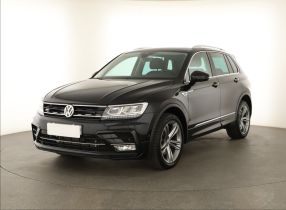 Volkswagen Tiguan - 2016