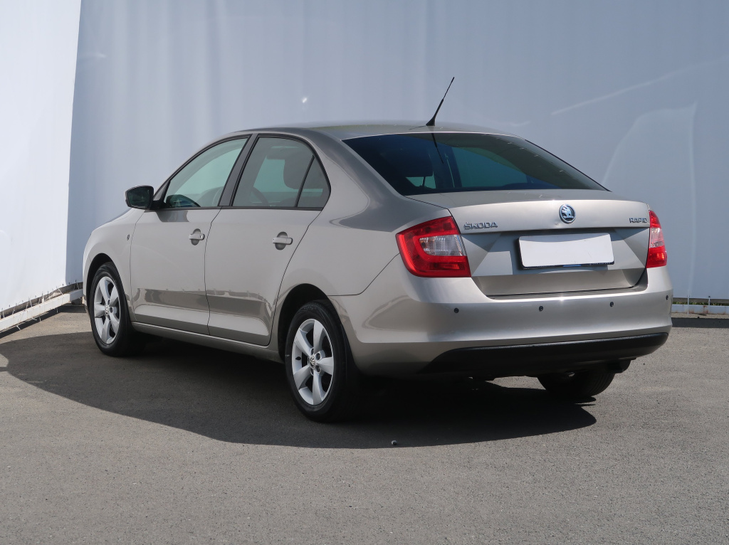 Škoda Rapid