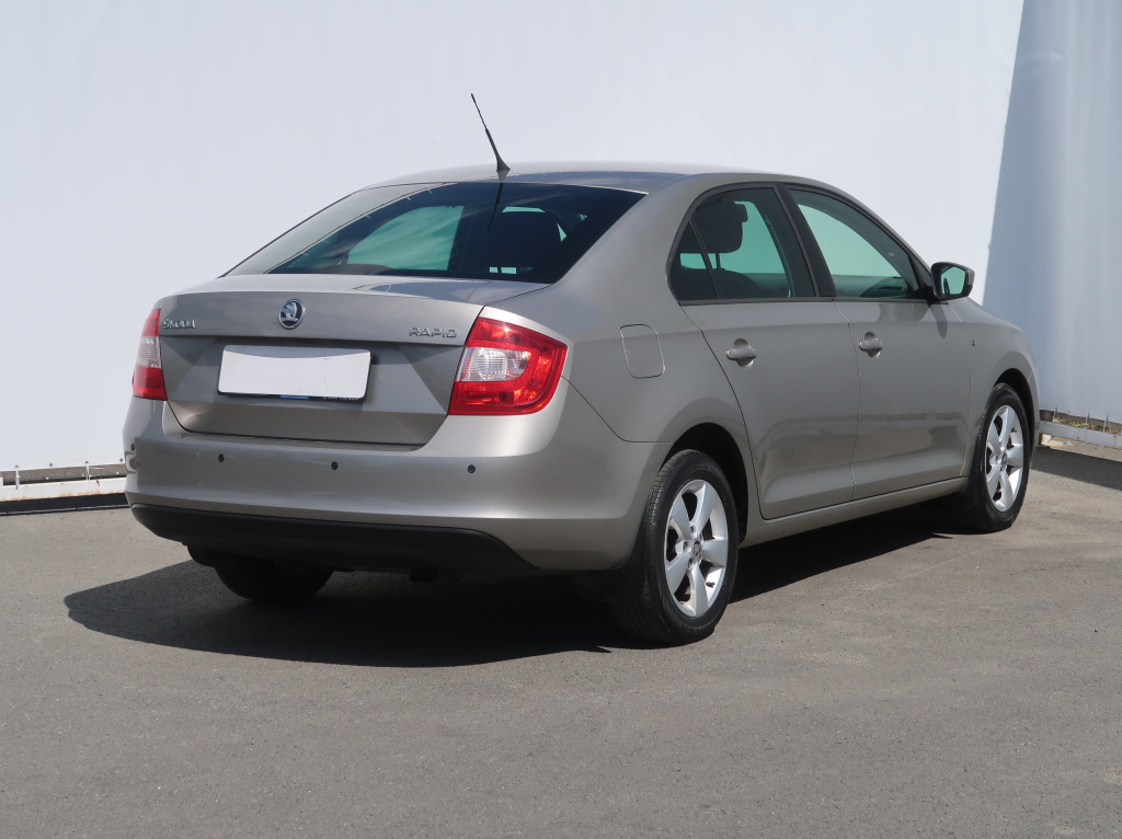 Škoda Rapid