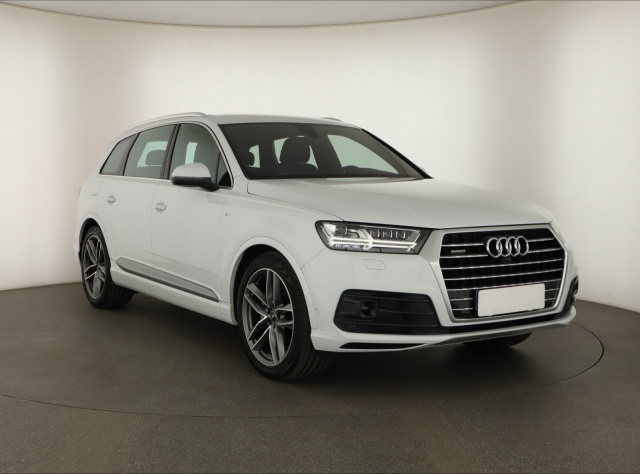 Audi Q7 2016