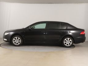 Skoda Superb - 2012