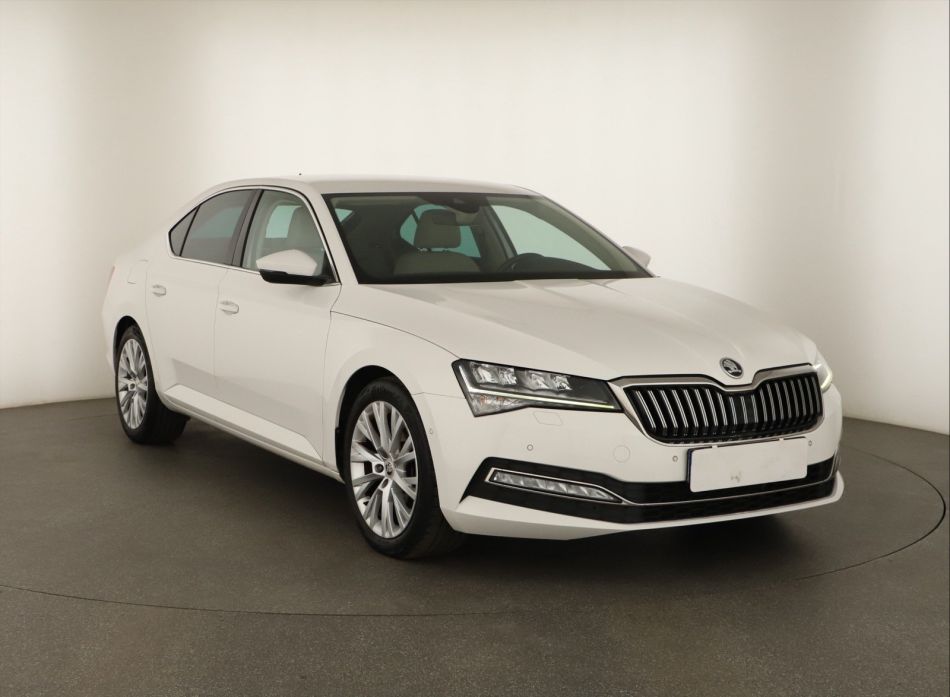 Skoda Superb - 2021