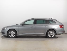 Skoda Superb - 2019