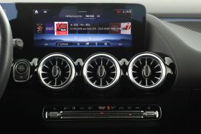 Mercedes-Benz GLA - 2024