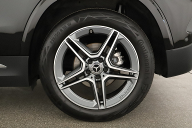 Mercedes-Benz GLA - 2024