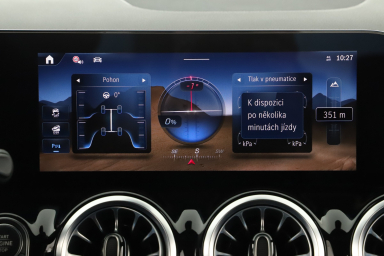 Mercedes-Benz GLA - 2024