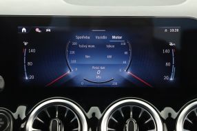 Mercedes-Benz GLA - 2024