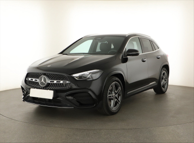 Mercedes-Benz GLA - 2024