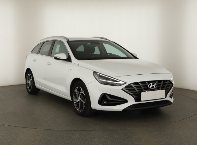 Hyundai i30 2022