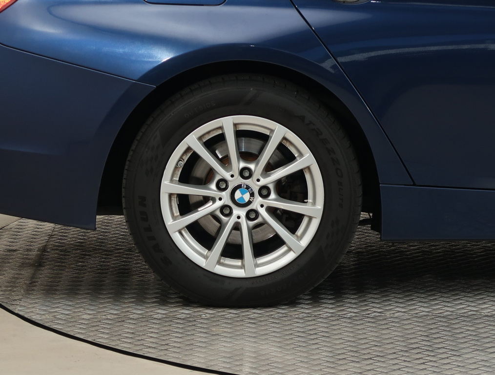 BMW 3