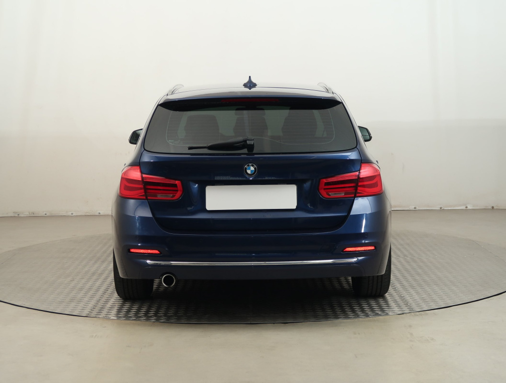 BMW 3