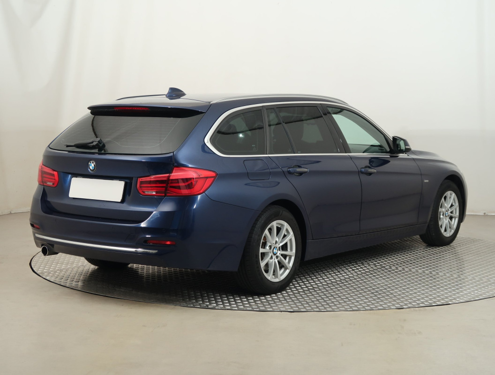 BMW 3