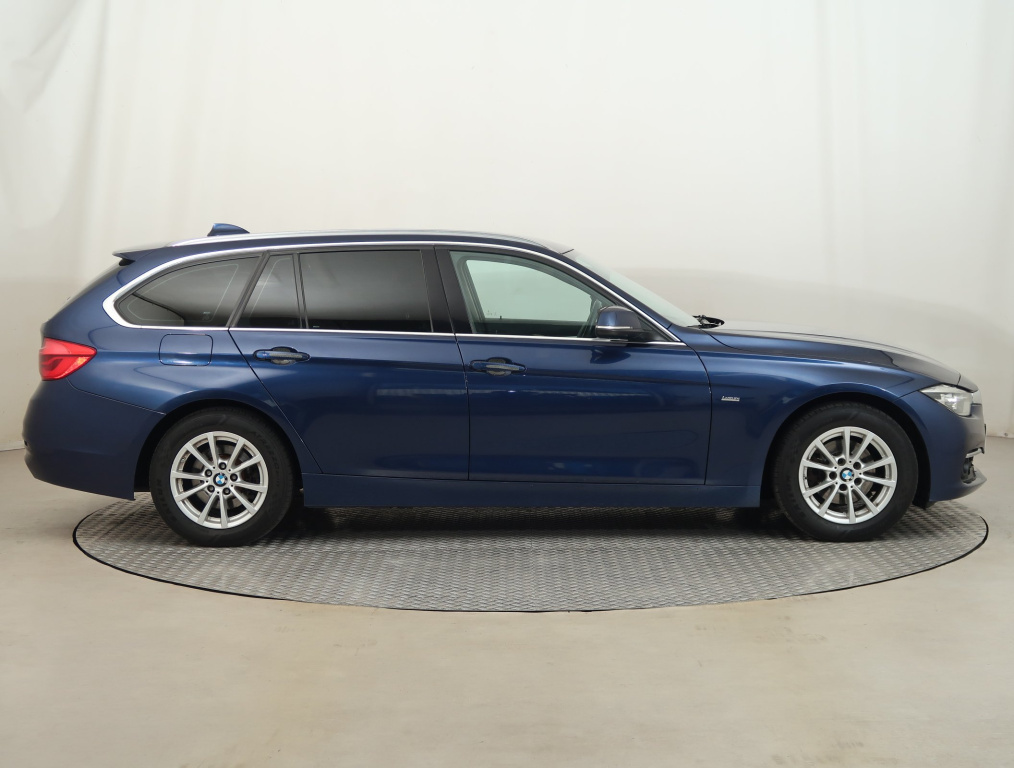 BMW 3