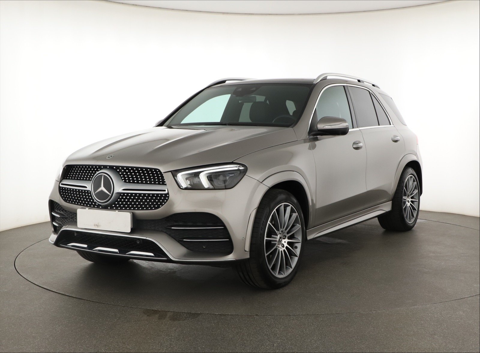 Mercedes-Benz GLE - 2021