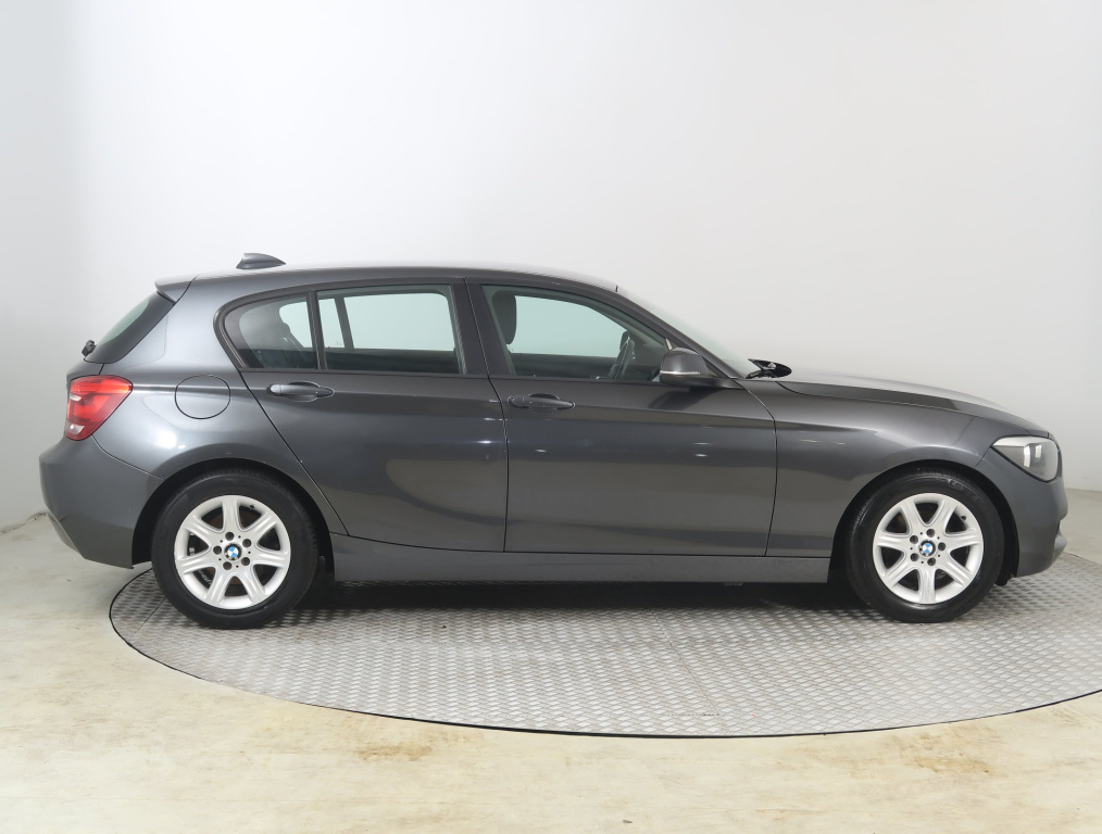BMW 1