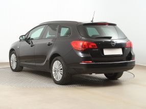 Opel Astra - 2016