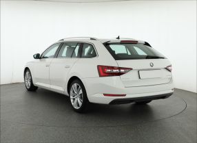 Skoda Superb - 2019