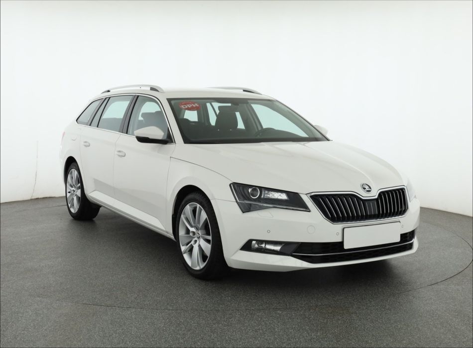 Skoda Superb - 2019