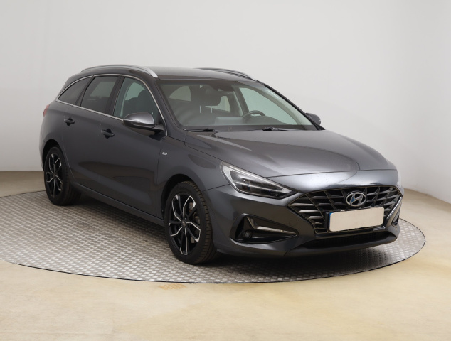 Hyundai i30, 2021