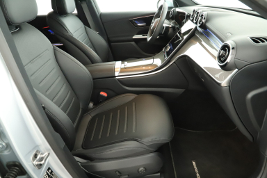 Mercedes-Benz GLC - 2025