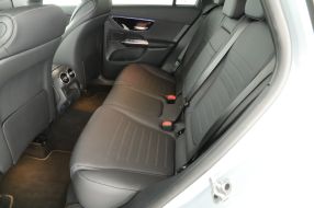 Mercedes-Benz GLC - 2025