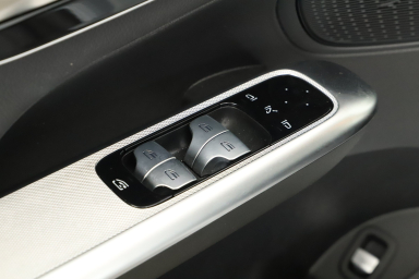 Mercedes-Benz GLC - 2025