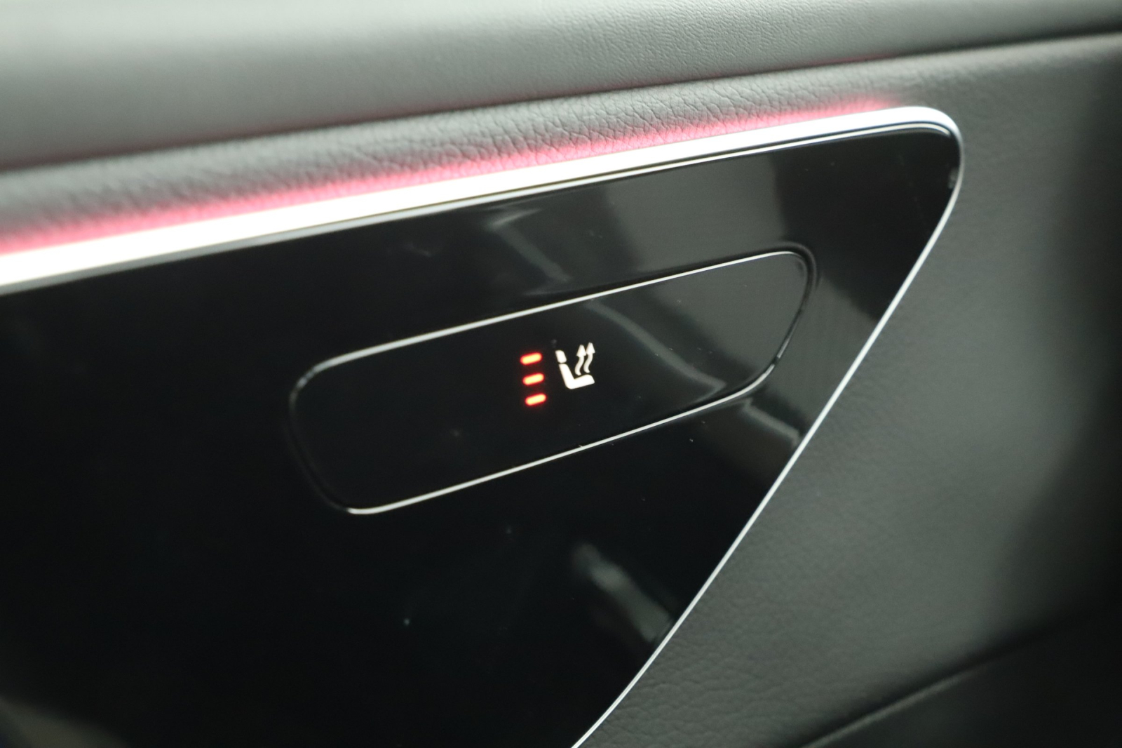 Mercedes-Benz GLC - 2025