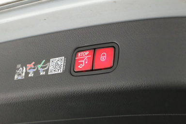 Mercedes-Benz GLC - 2025