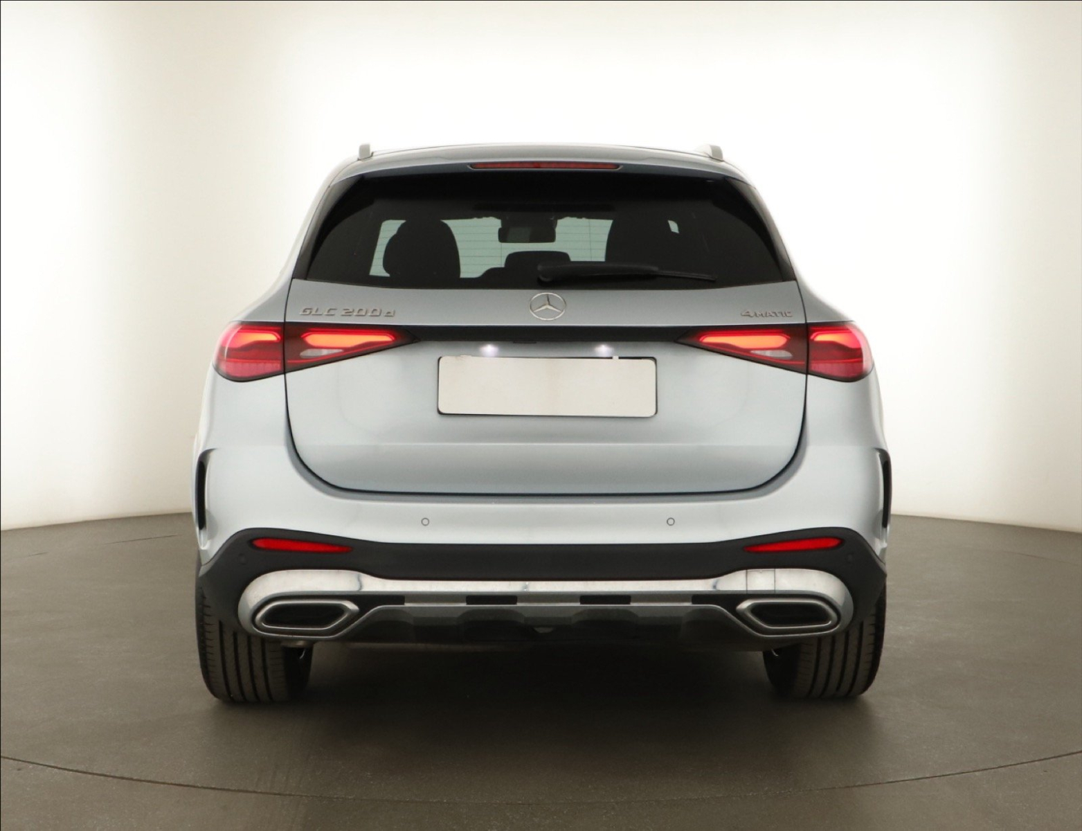 Mercedes-Benz GLC - 2025