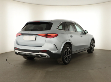 Mercedes-Benz GLC - 2025